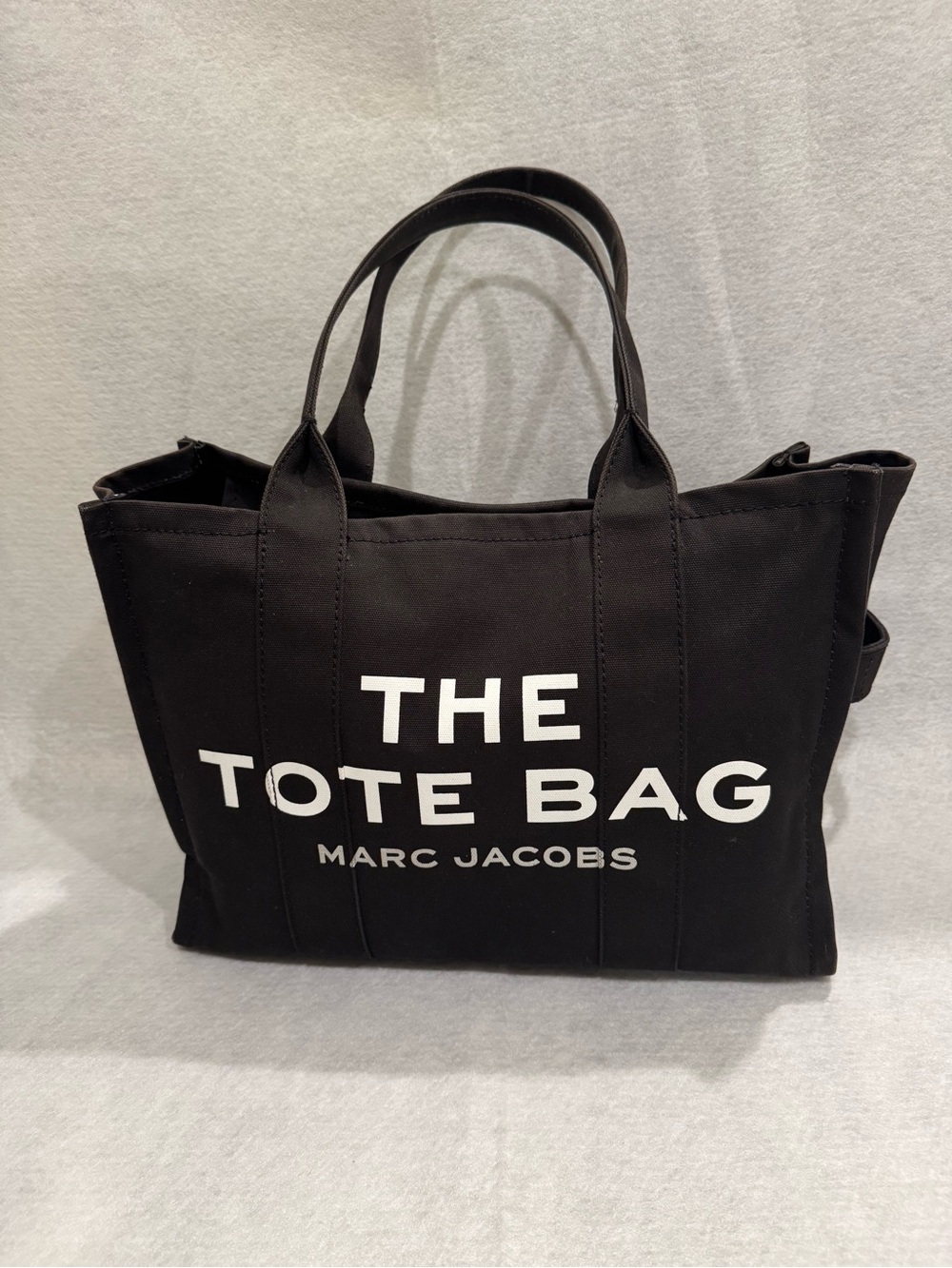 The Tote Bag by Marc Jacobs Zip Closure Large Black Canvas Black & White